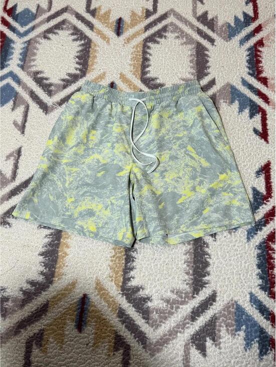 Other - Lululemon Green Print Splatter Paint Mens Medium Green Tie-Dye Gym Run